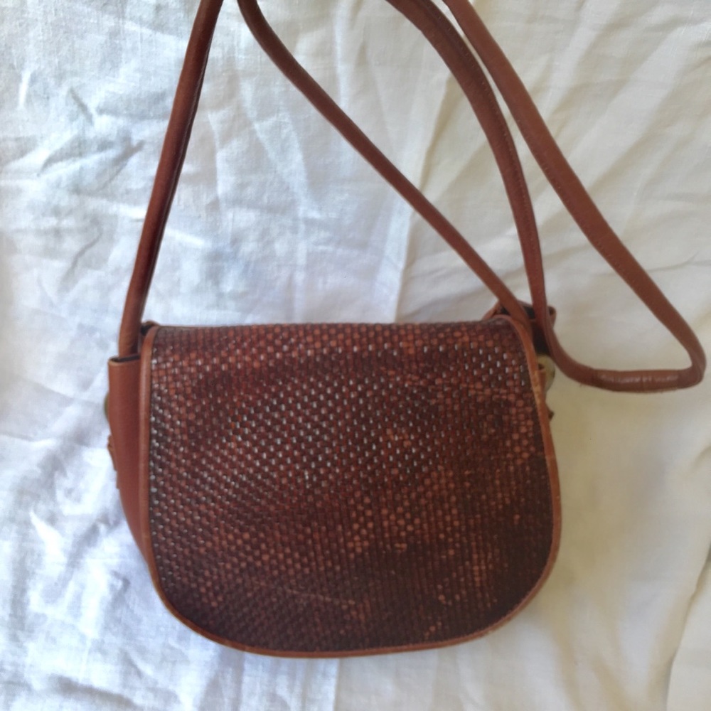 Ellen Tracy weave Leather bag purse made in Spain